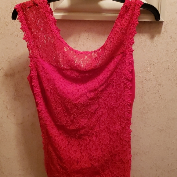 Express lace sleeveless top - Picture 1 of 4